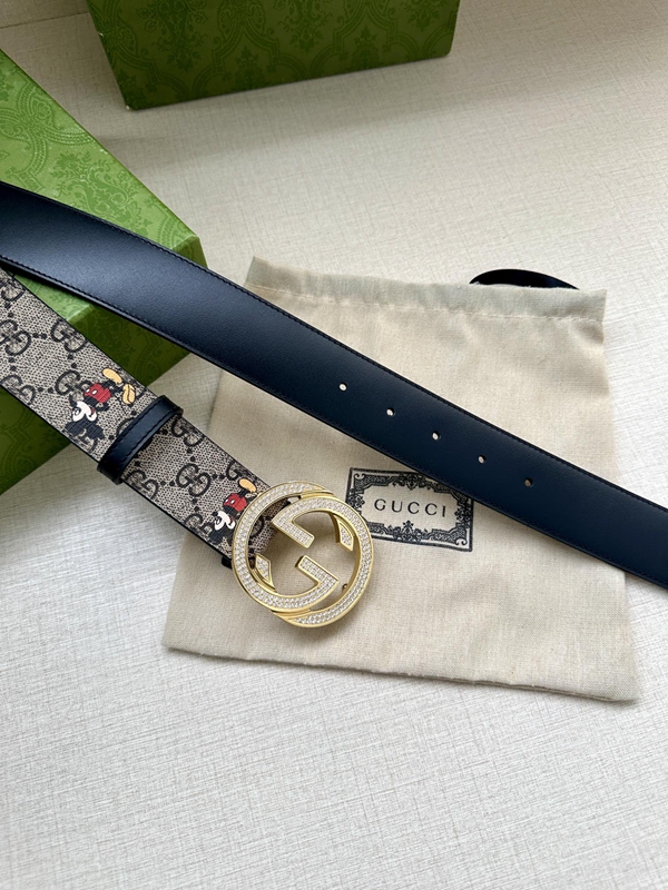 グッチベルト激安着用イメージ